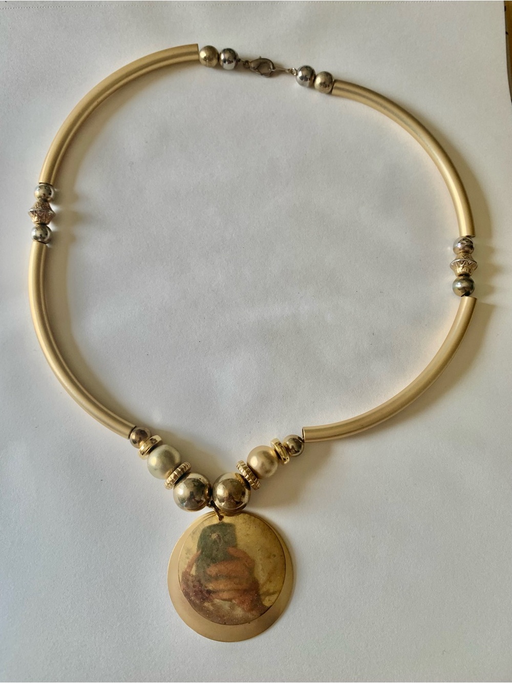 Gold Tone Pendant Collar Necklace - Vintage Style